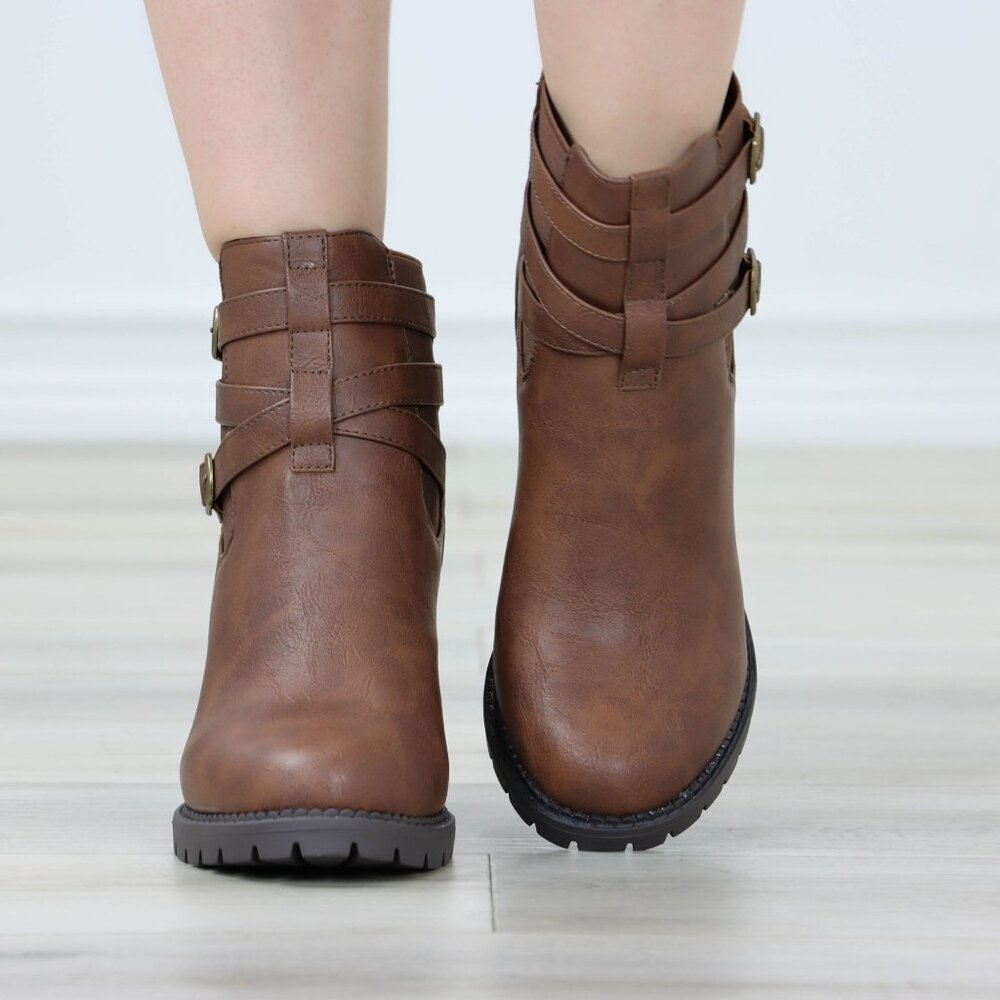 Brown Ankle Boots Chunky Lug Block Heel Synthetic Leather Round Toe - Picture 8 of 13